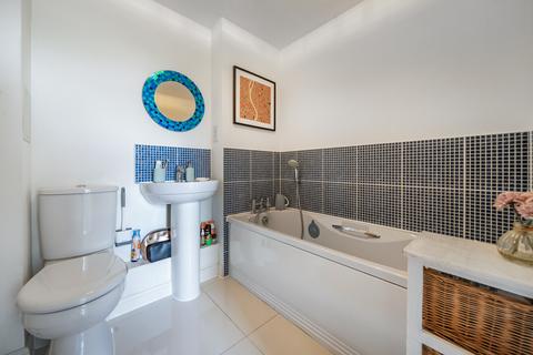 7 Cotton Close, Mitcham, CR4 3GR