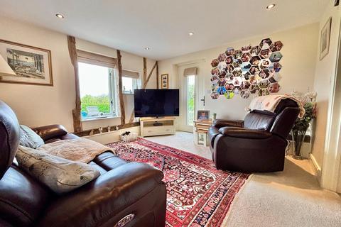 3 bedroom detached house for sale, Evesham Road, Evesham WR11