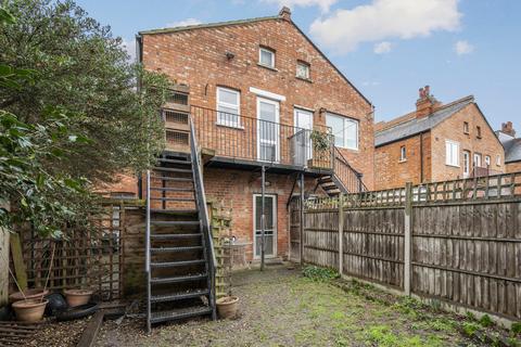 2 bedroom apartment for sale, Kingston Road, Raynes Park SW20