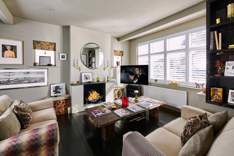 undefined, Oakway, Raynes Park SW20