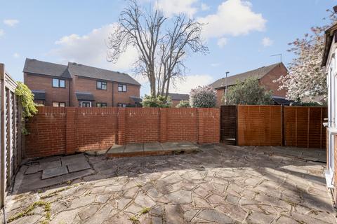 1 bedroom house to rent, Willow Road, New Malden KT3