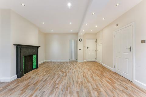 4 bedroom house to rent, Salisbury Road, Wimbledon SW19