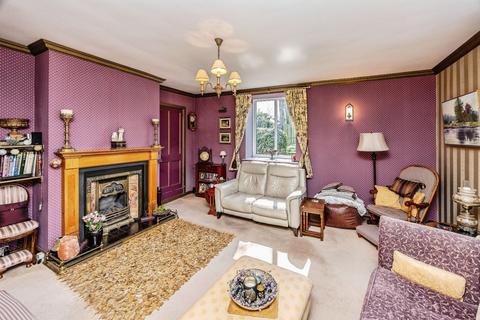 4 bedroom detached house for sale, Fair Lea Road, Taylor Hill, West Yorkshire HD4