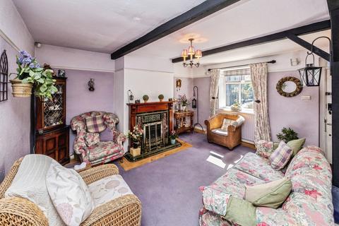 4 bedroom detached house for sale, Fair Lea Road, Taylor Hill, West Yorkshire HD4