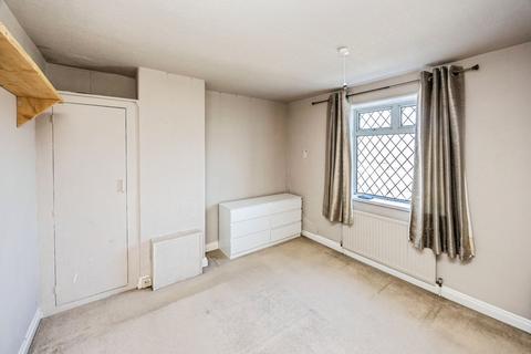3 bedroom terraced house for sale, Malvern Rise, Newsome, West Yorkshire HD4