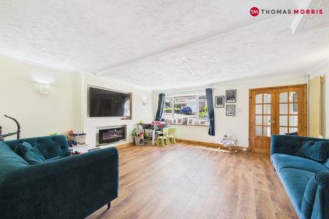3 bedroom semi-detached house for sale, Towne Road, Hertfordshire SG8