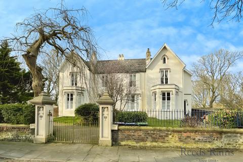 5 bedroom semi-detached house for sale, Fairfield Crescent, Liverpool L6