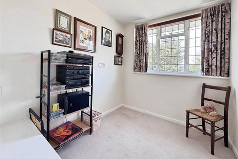 10 Epsom Close, Bexleyheath, DA7 6DU