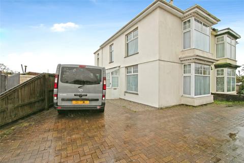 1 Roskear, Camborne, TR14 8DF
