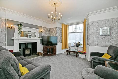 1 Roskear, Camborne, TR14 8DF
