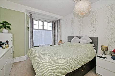 1 Roskear, Camborne, TR14 8DF