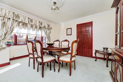 28 Allott Close, Ravenfield, Rotherham, S65 4NY