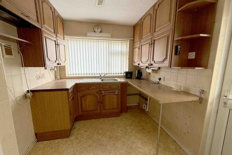 2 bedroom bungalow for sale, Gorseinon, SA4