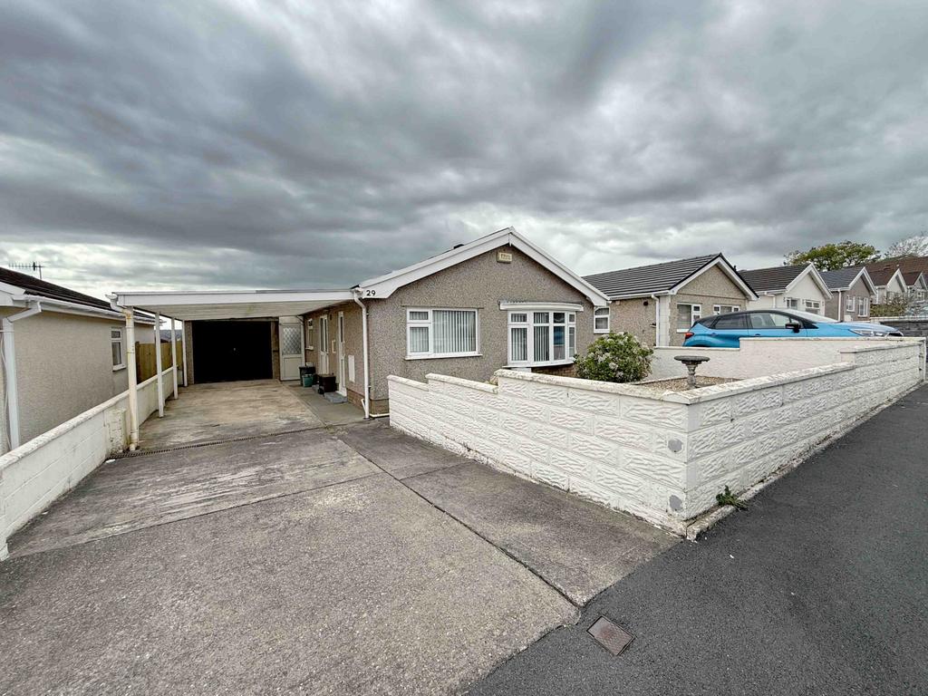 2 Bedroom Bungalow for Sale