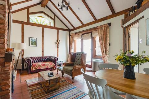2 bedroom cottage for sale, Bullen Street, Thorverton, EX5