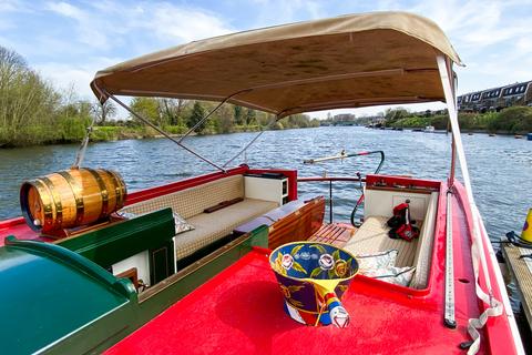 2 bedroom houseboat for sale, Ferry Road, Thames Ditton KT7
