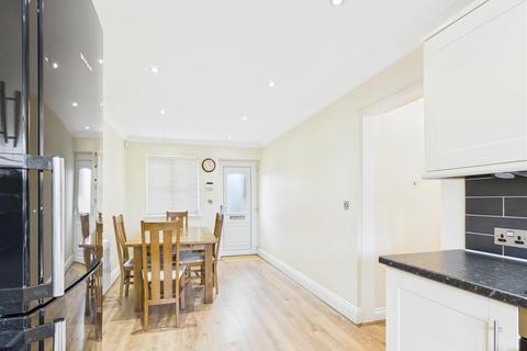 20 Manor View, Rillington, Malton, YO17 8JY