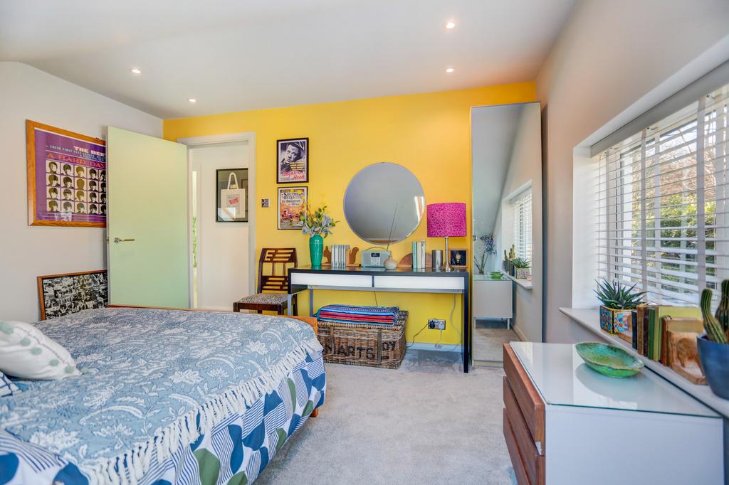 Bedroom2