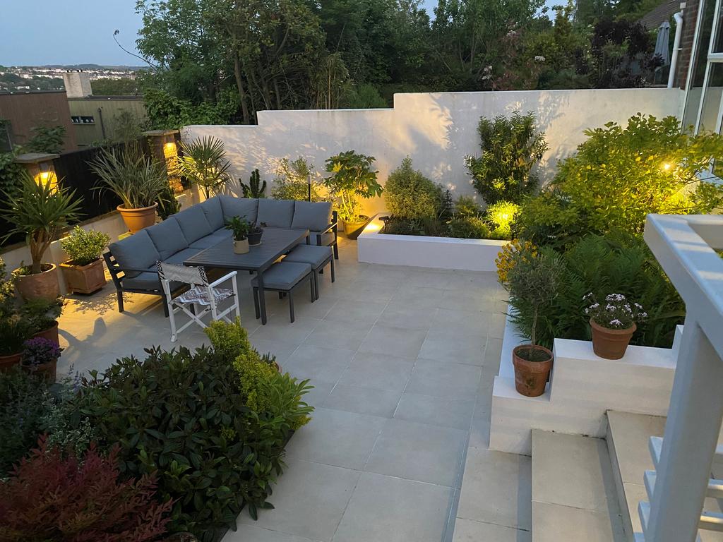 Eveningsummerpatio