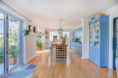 46a Withdean Road, Brighton, BN1 5BP