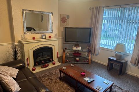 2 bedroom villa to rent, Gilmerton Dykes Avenue, Gilmerton, Edinburgh, EH17