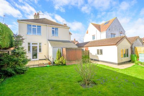 4 bedroom detached house for sale, Marine Avenue, Skegness PE25