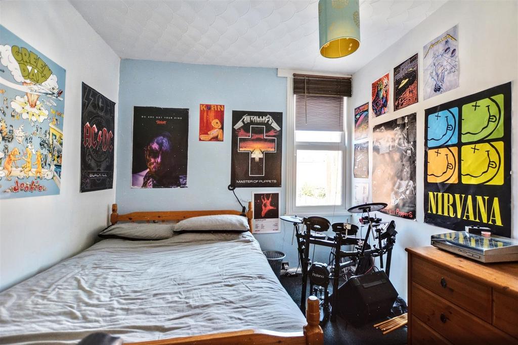 Bedroom 3 1.jpeg