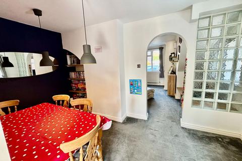 80 Annable Road, Bredbury, Stockport, SK6 2DF
