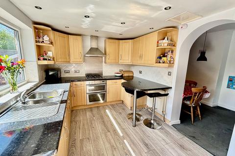 80 Annable Road, Bredbury, Stockport, SK6 2DF