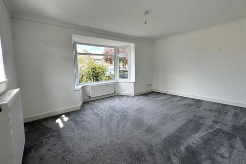31 Priors Close, Upper Beeding, Steyning, BN44 3HT