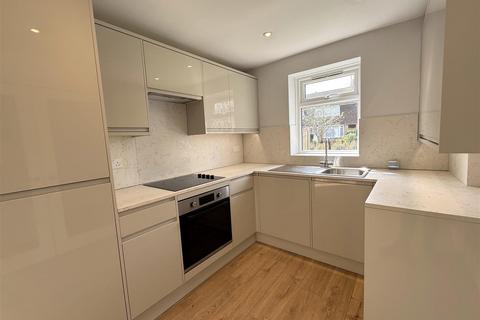 31 Priors Close, Upper Beeding, Steyning, BN44 3HT