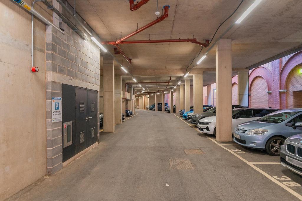 1 C1 HBR - Parking C.jpg