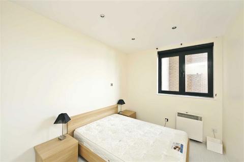 2 bedroom flat to rent, Cromwell Road, London SW7