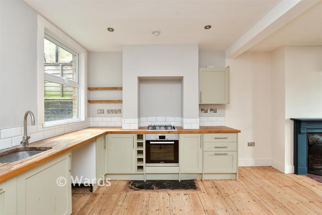 Lounge/ Kitchen
