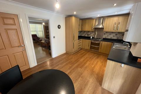 27 Ellingham Gardens, Chatteris, PE16 6WB