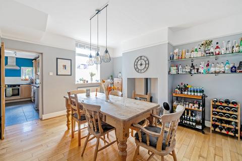 62 Albert Road, Harrogate, HG1 4HT