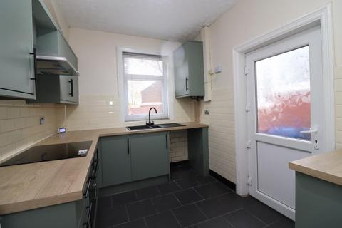 2 bedroom house to rent, Winterton Road, Darwen