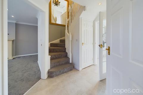4 bedroom detached house to rent, Brookdale Drive, Littleover, Derby, Derbyshire, DE23 3YY