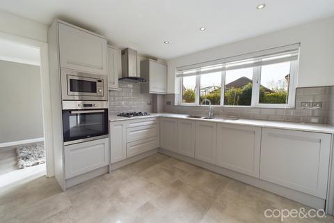 4 bedroom detached house to rent, Brookdale Drive, Littleover, Derby, Derbyshire, DE23 3YY