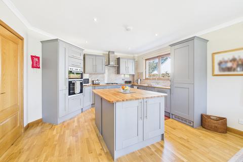 Dinard Coupar Angus Road, Blairgowrie, PH10 6JY