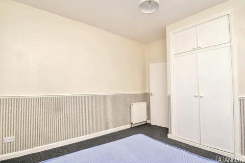40/4 Craigentinny Road, Edinburgh, EH7 6LT