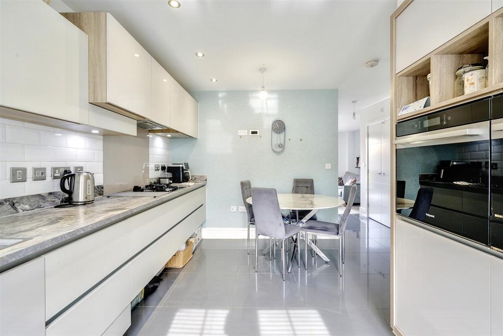 Kitchen 1 1.jpeg