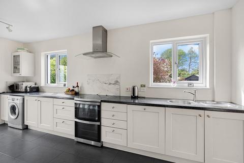 4 bedroom detached house for sale, Laleham Road, Staines-upon-Thames, TW18