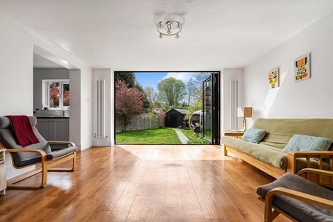 4 bedroom detached house for sale, Laleham Road, Staines-upon-Thames, TW18
