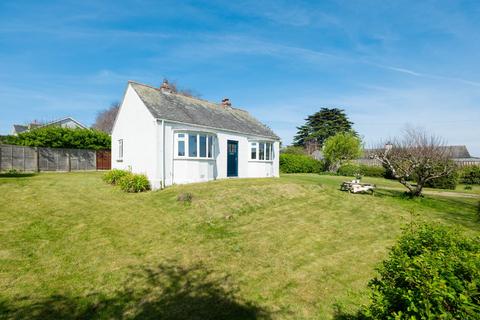 2 bedroom detached house for sale, Painsdale