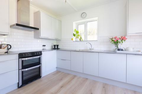 2 bedroom detached house for sale, Painsdale