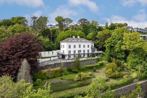 4 bedroom detached house for sale, Cliff Road, Laugharne, Carmarthen SA33