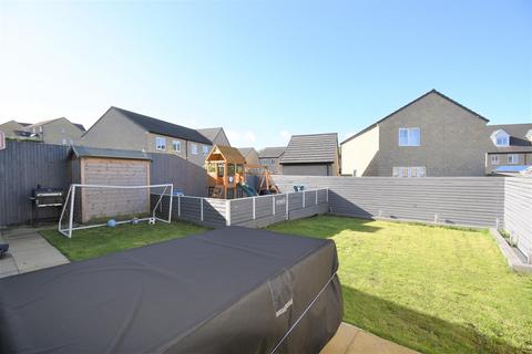19 Blacksmith Way, Lindley, Huddersfield, HD3 3WX