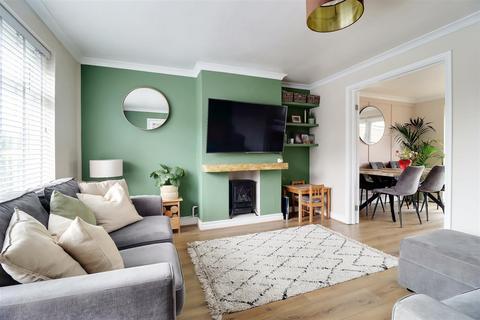 3 bedroom end of terrace house for sale, Chapel Meadows, Gilberdyke
