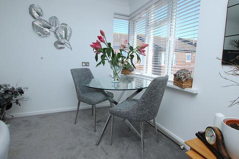 1 bedroom retirement property for sale, 12 Mount Pleasant Road, Poole, BH15